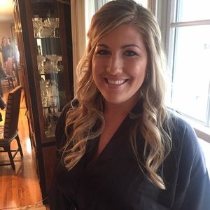 Meet your Posher, Christina